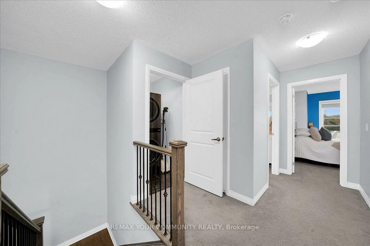 211, Landolfi, Bradford, Bradford West Gwillimbury