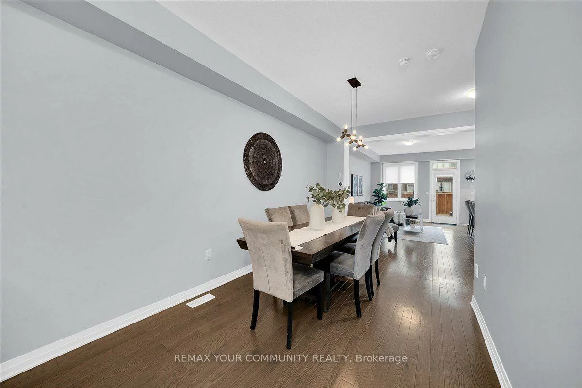211, Landolfi, Bradford, Bradford West Gwillimbury