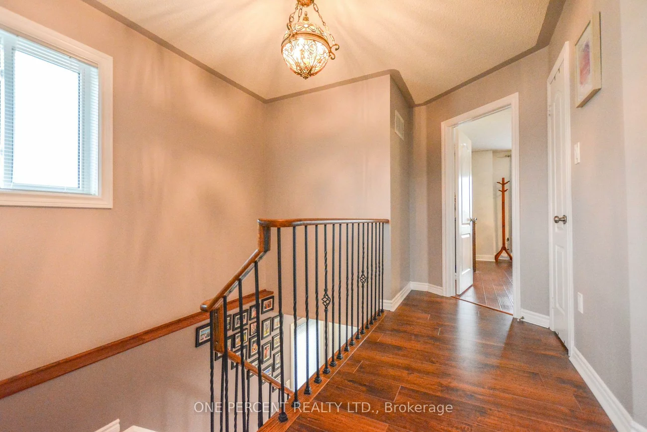 90, Breeze, Bradford, Bradford West Gwillimbury