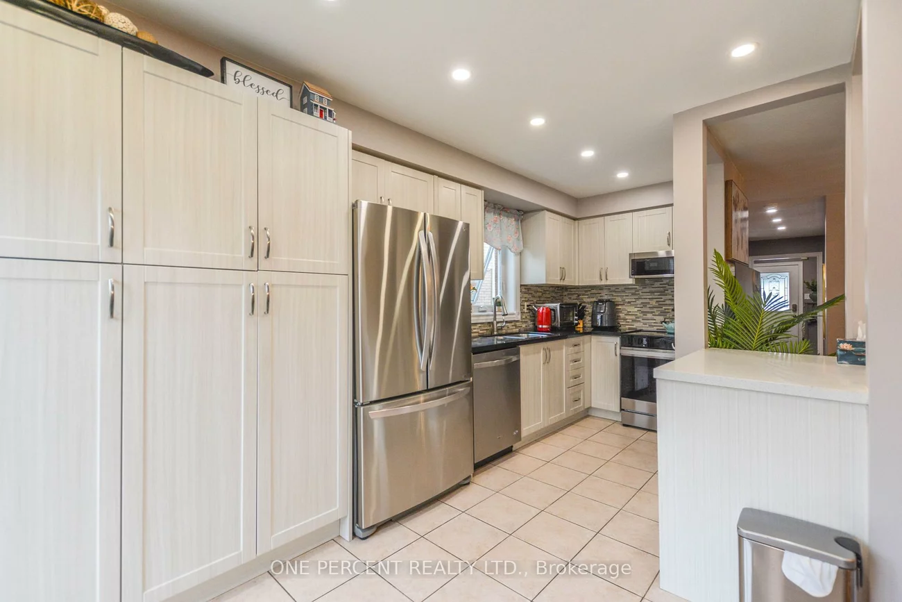 90, Breeze, Bradford, Bradford West Gwillimbury