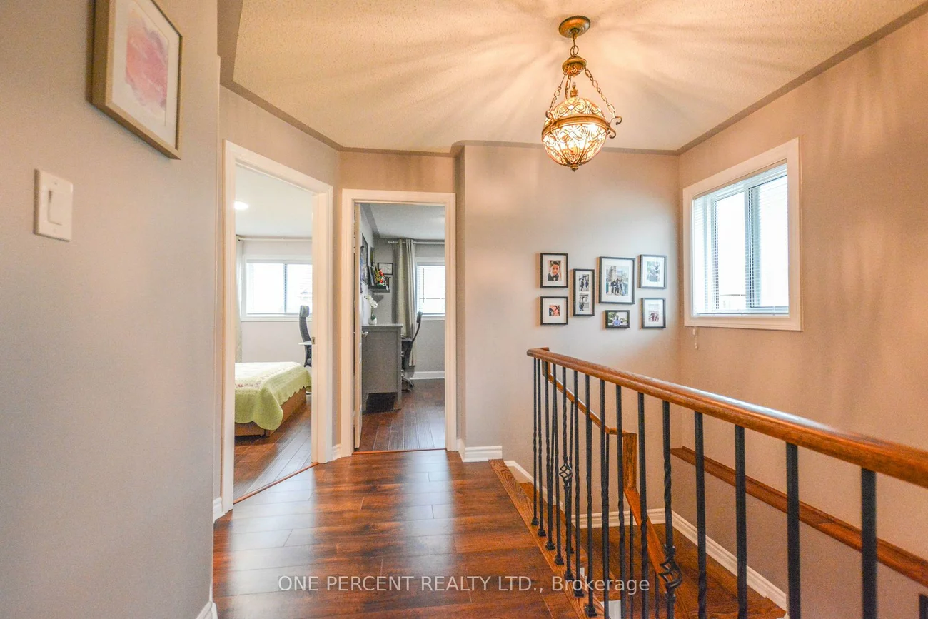 90, Breeze, Bradford, Bradford West Gwillimbury