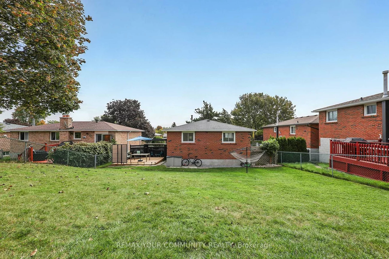 123, Martin, Bradford, Bradford West Gwillimbury