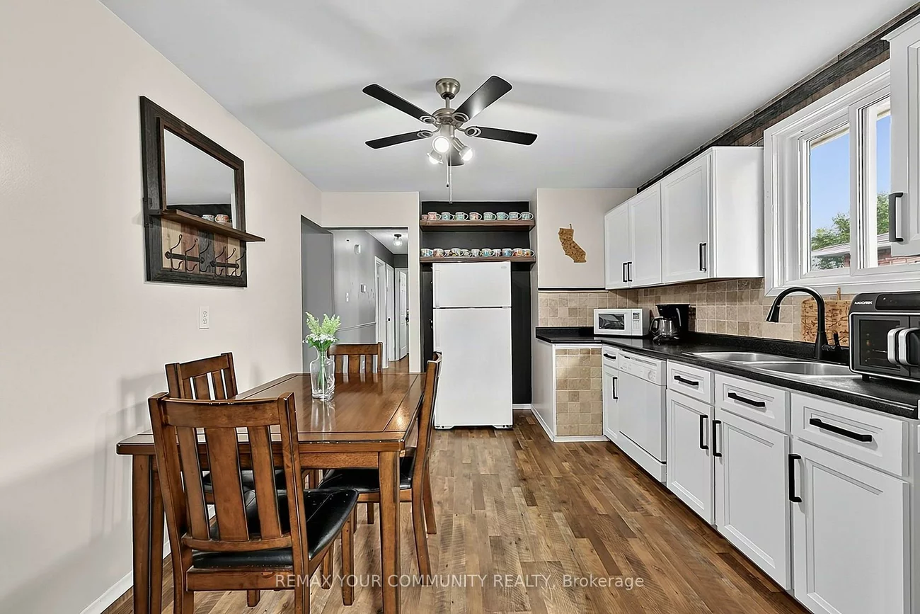 123, Martin, Bradford, Bradford West Gwillimbury