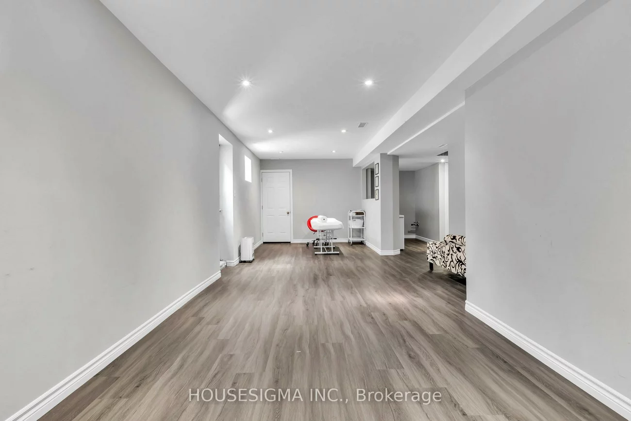 19, Magani, Bradford, Bradford West Gwillimbury