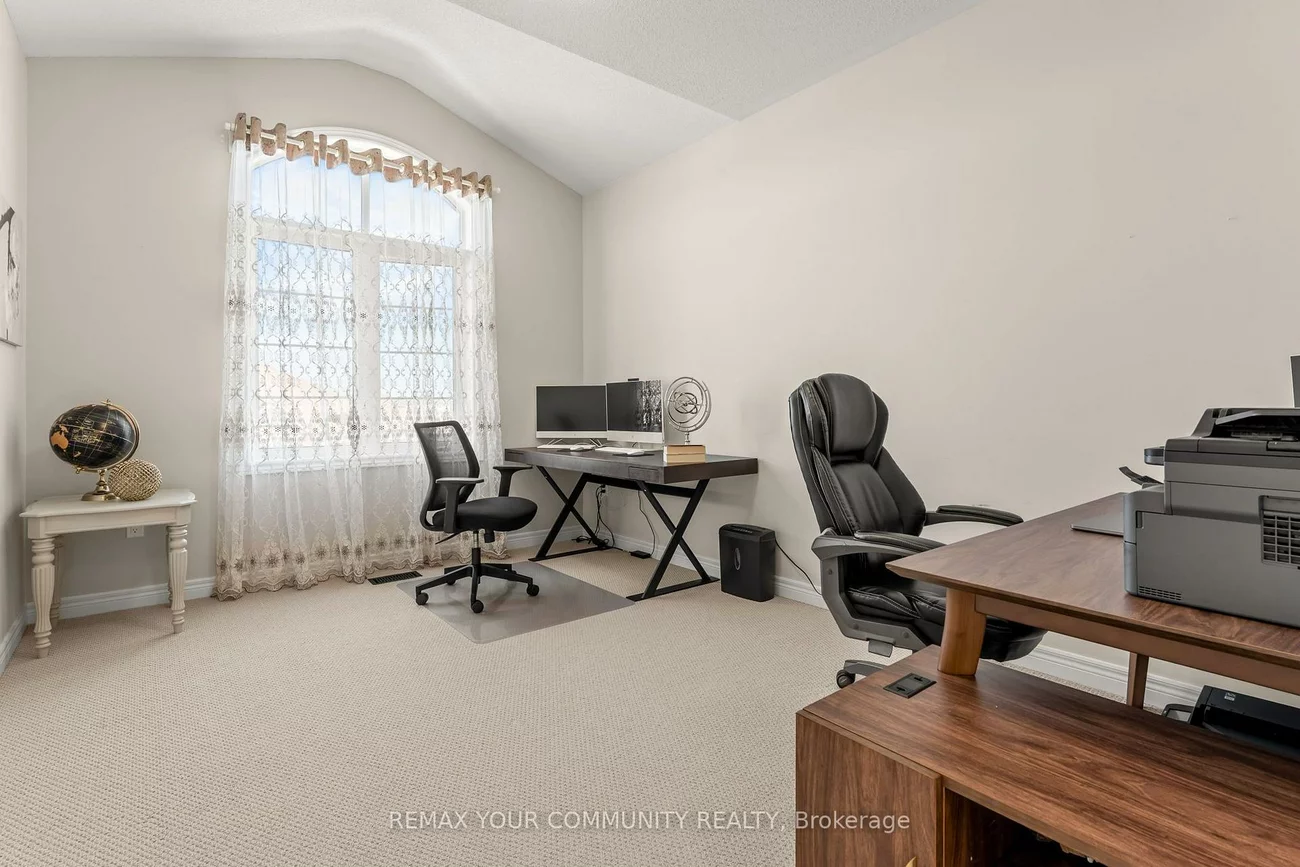 150, Inverness, Bradford, Bradford West Gwillimbury