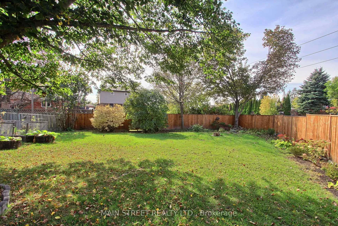 61, Hudson, Bradford, Bradford West Gwillimbury