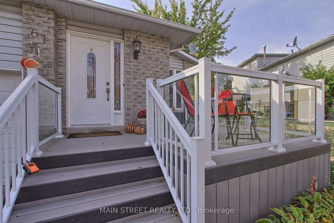 61, Hudson, Bradford, Bradford West Gwillimbury
