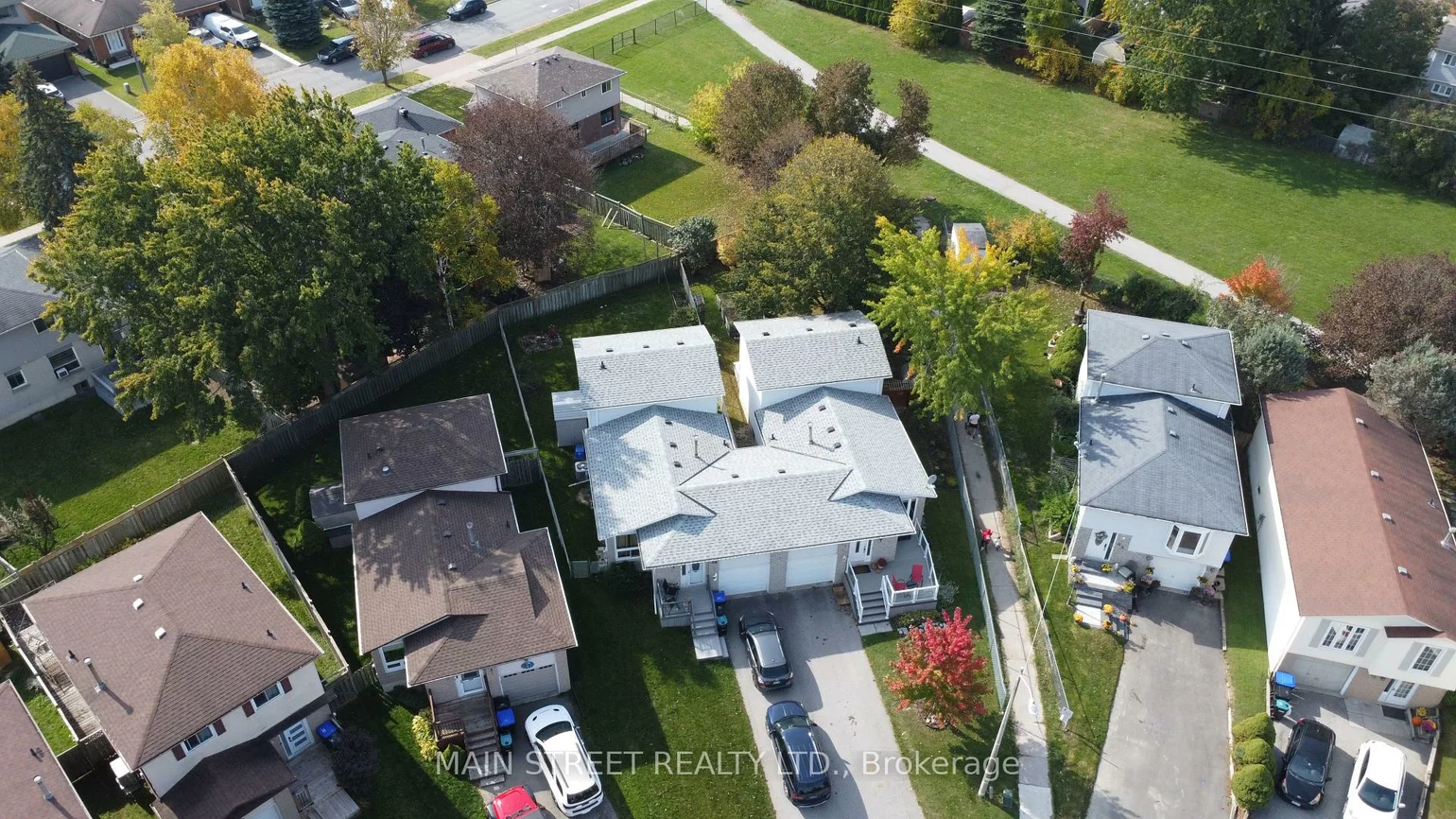 61, Hudson, Bradford, Bradford West Gwillimbury