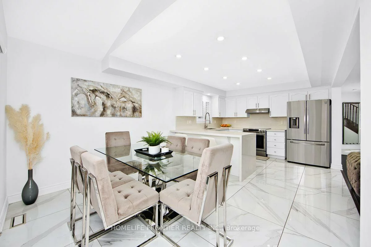 18, Hopkins, Bradford, Bradford West Gwillimbury