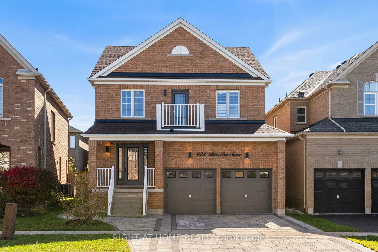 921, Miller Park, Bradford, Bradford West Gwillimbury