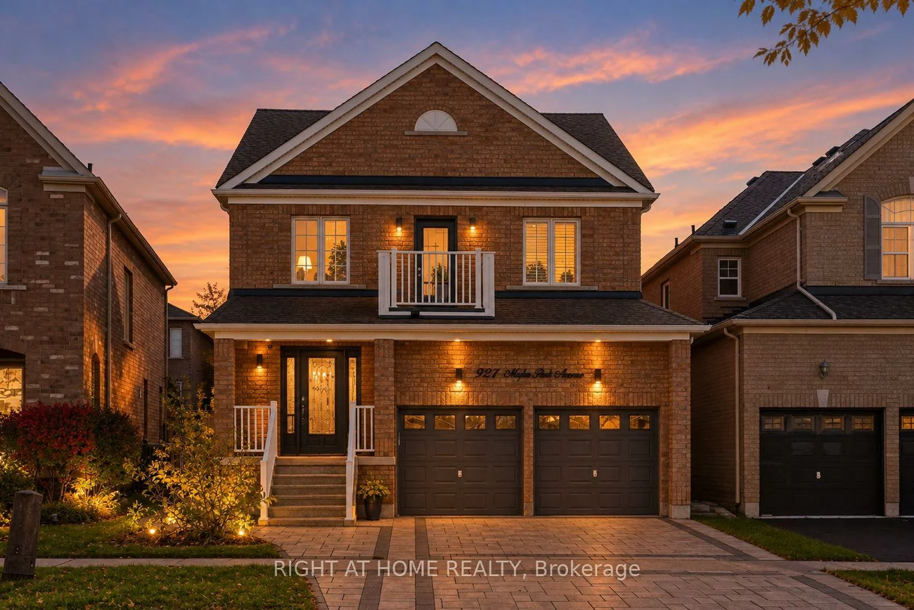 921, Miller Park, Bradford, Bradford West Gwillimbury