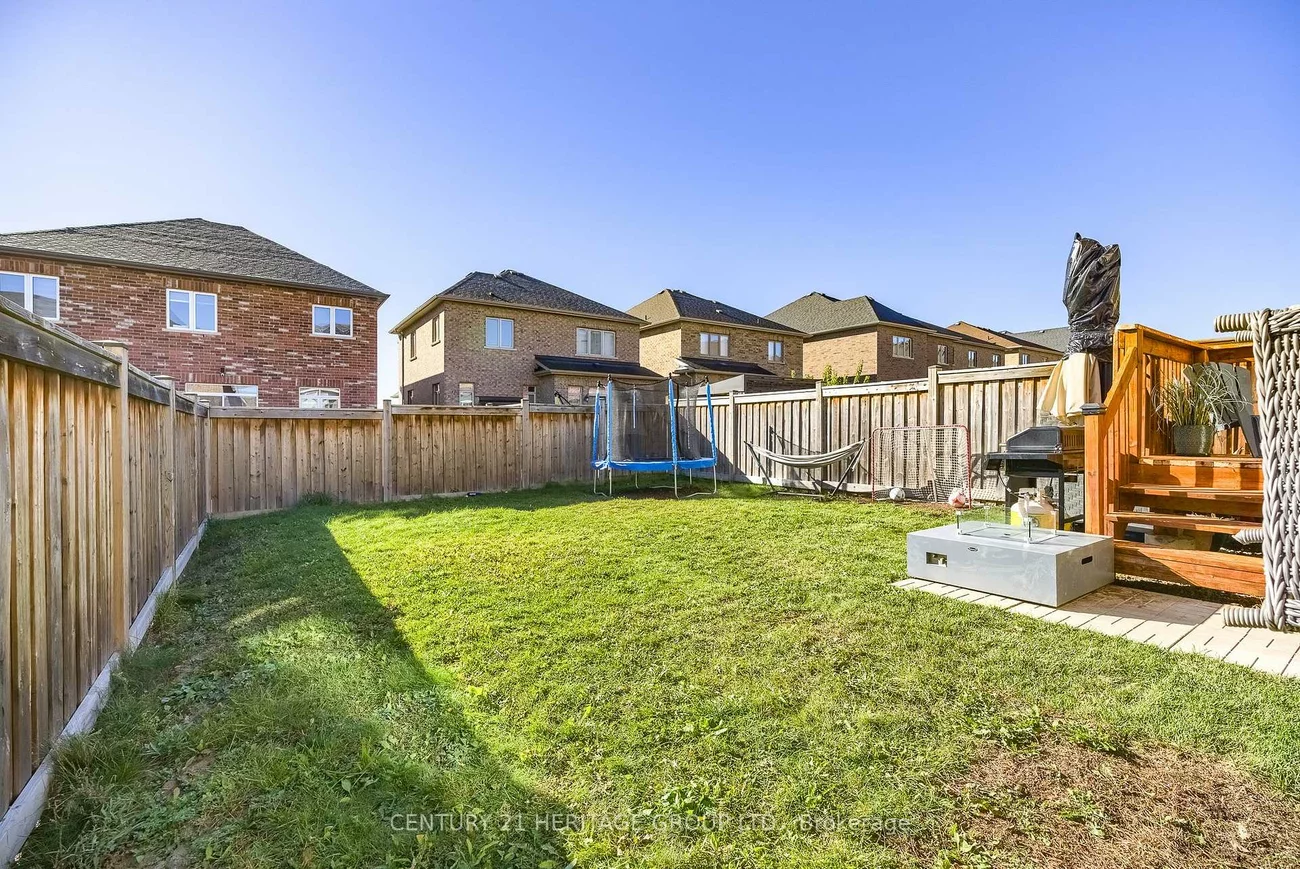 41, Algeo, Bradford, Bradford West Gwillimbury