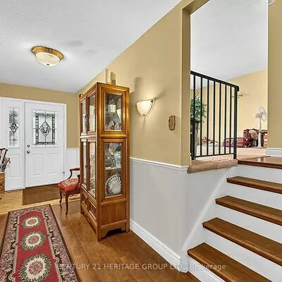 171, Lee, Bradford, Bradford West Gwillimbury