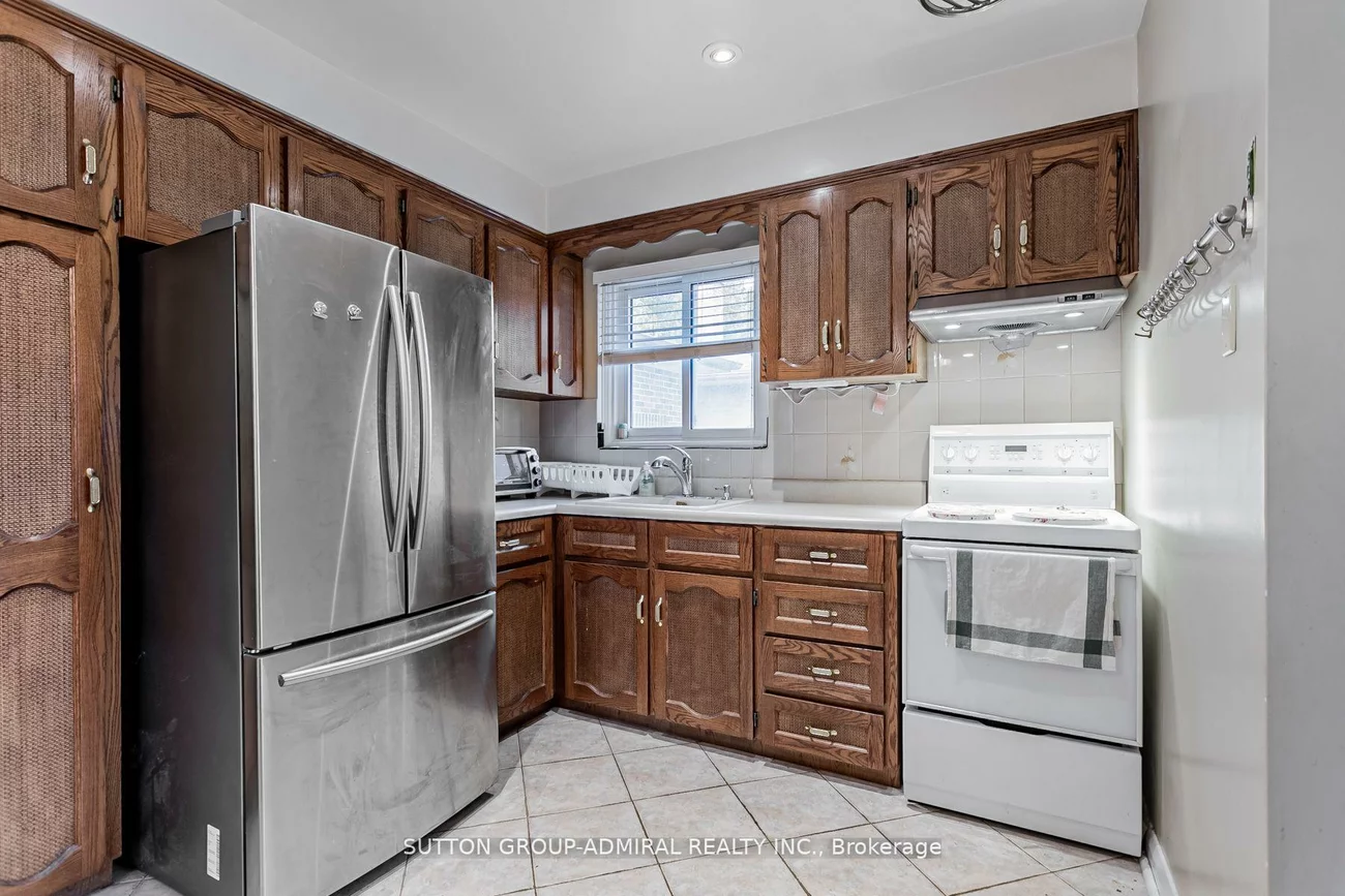 102, Cornwall, Bram East, Brampton
