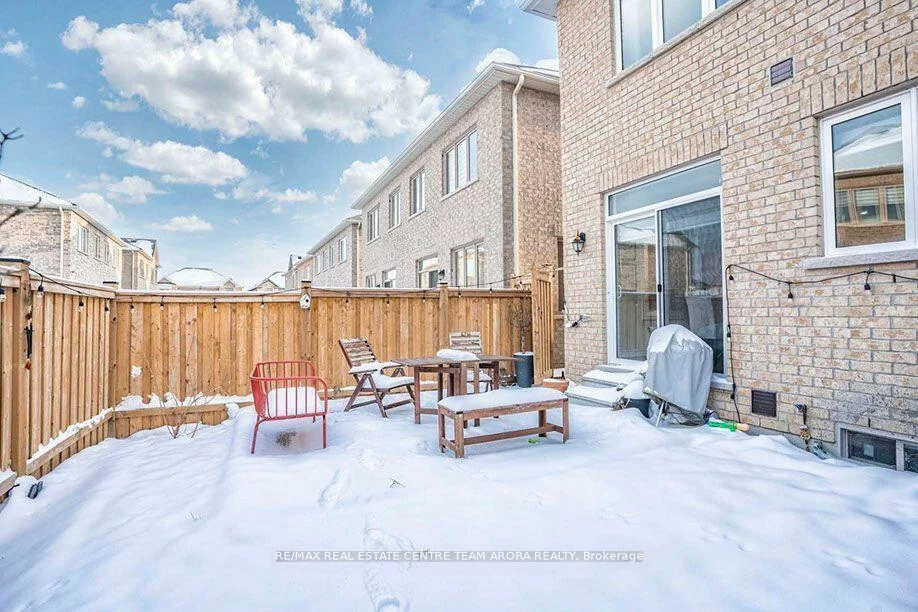 74, Boathouse, Northwest Brampton, Brampton