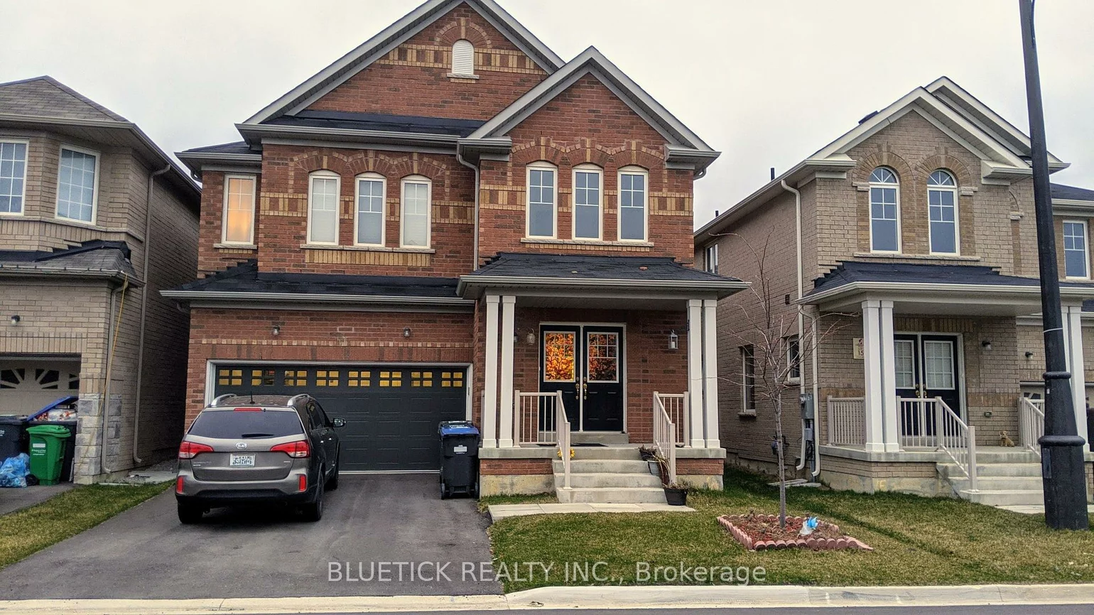 31, Cookview, Sandringham-Wellington, Brampton