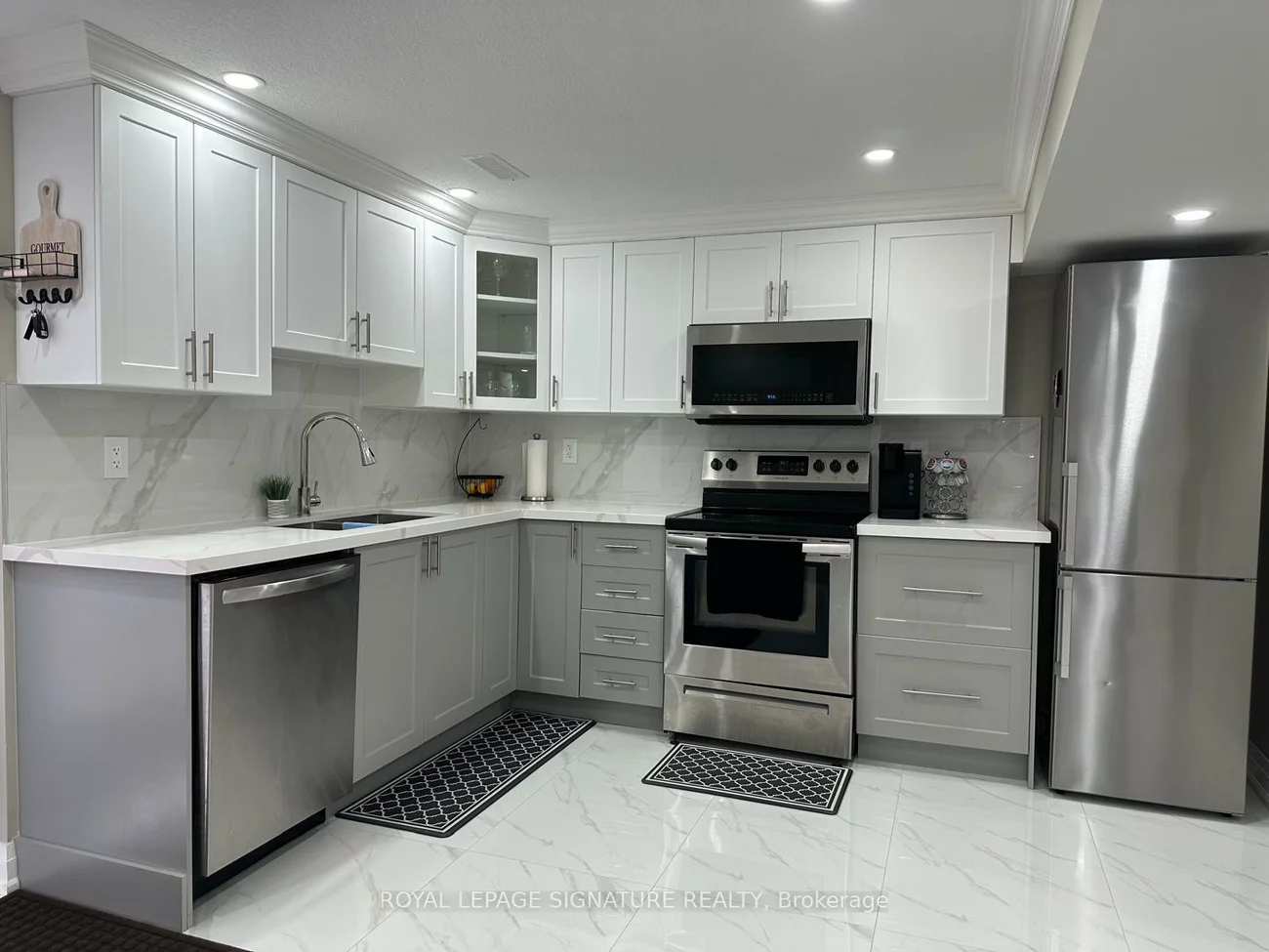 101, Botavia Downs, Fletcher's Meadow, Brampton