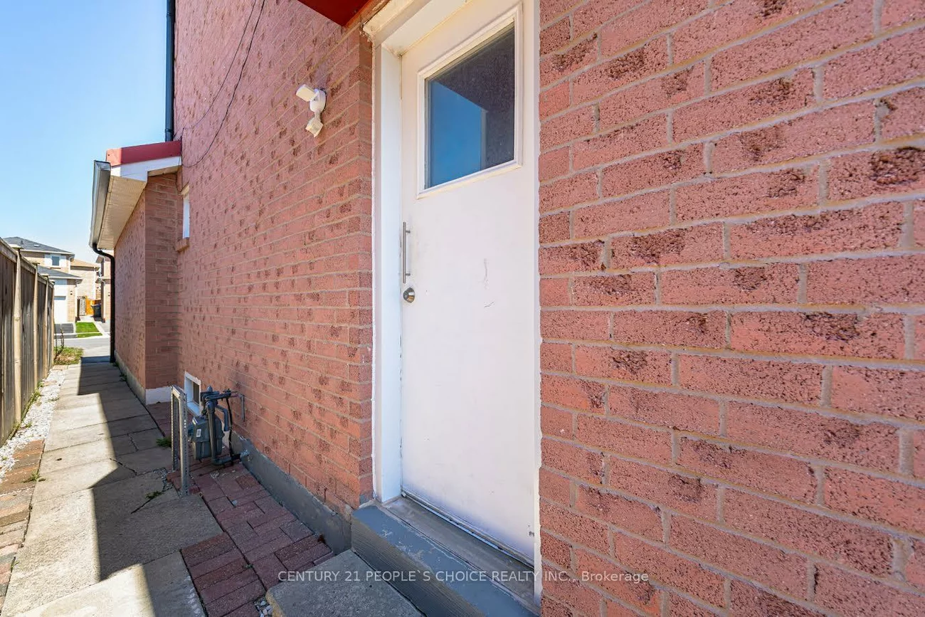 70, Cortez, Northwood Park, Brampton