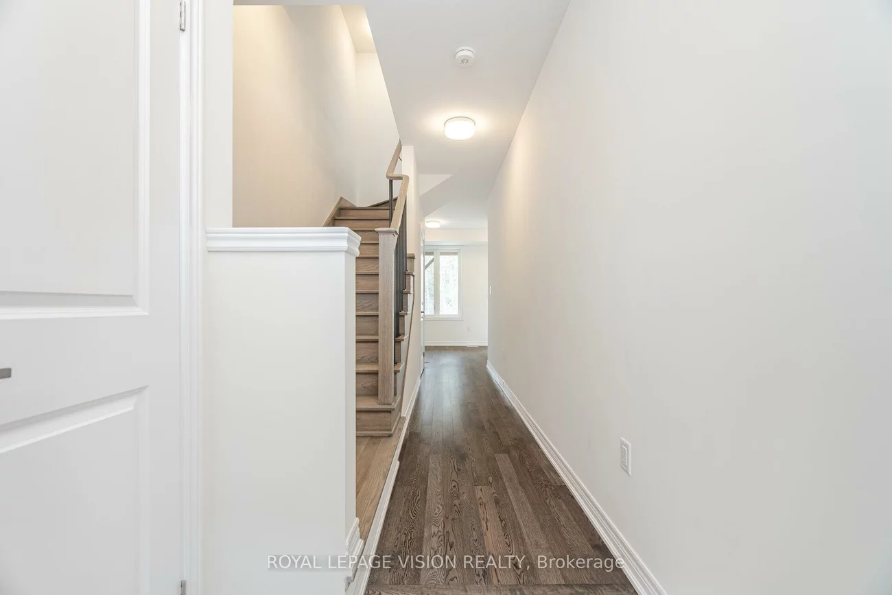 44, Folcroft, Credit Valley, Brampton