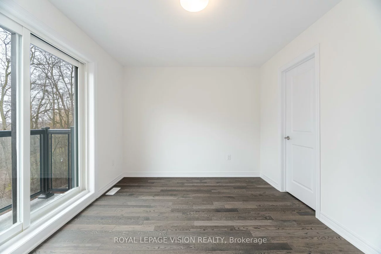 44, Folcroft, Credit Valley, Brampton