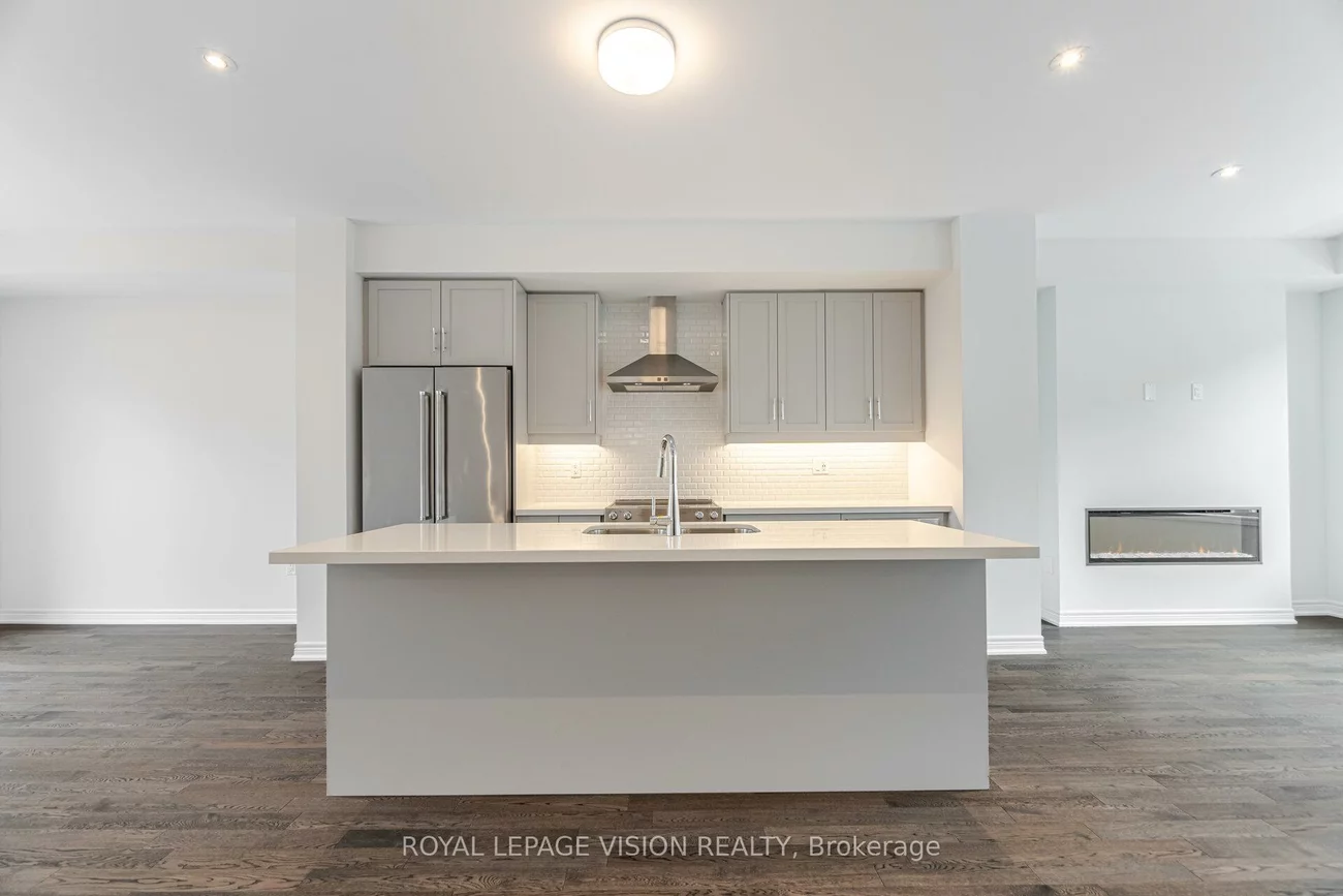 44, Folcroft, Credit Valley, Brampton