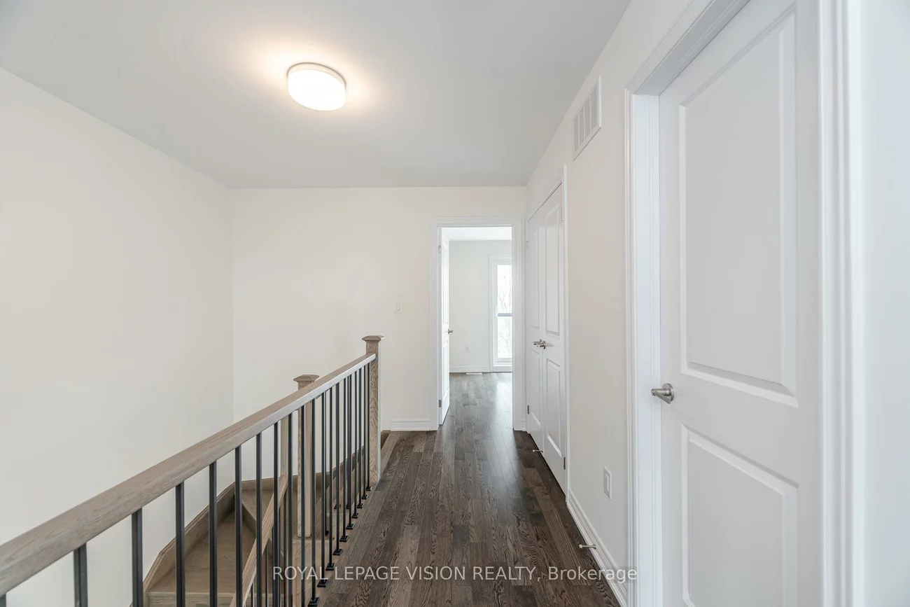 44, Folcroft, Credit Valley, Brampton