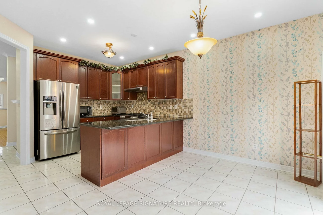 118, Masters Green, Snelgrove, Brampton