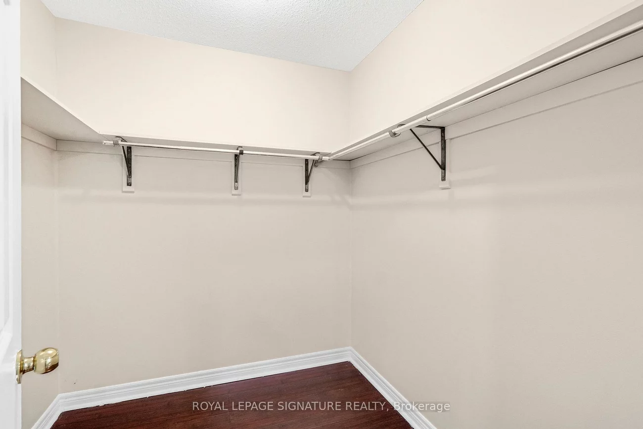 118, Masters Green, Snelgrove, Brampton
