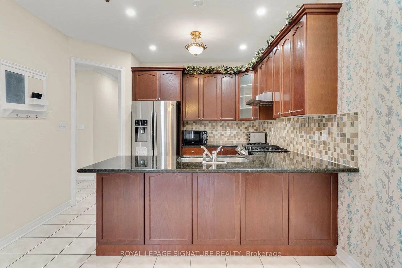 118, Masters Green, Snelgrove, Brampton