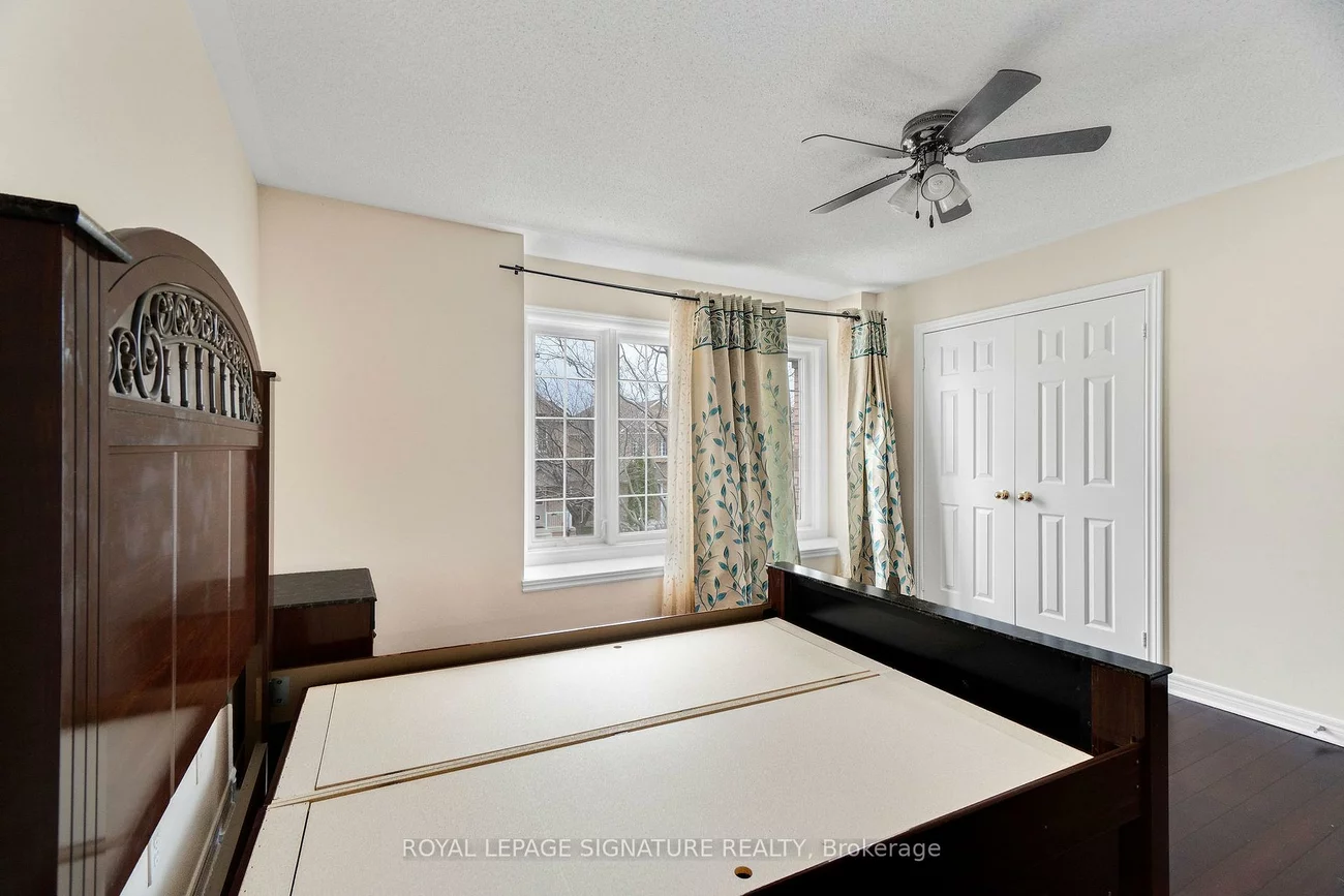 118, Masters Green, Snelgrove, Brampton