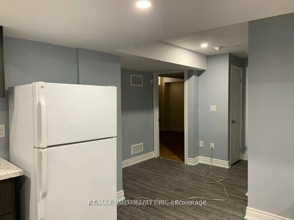 23, Autumn Ridge, Sandringham-Wellington, Brampton