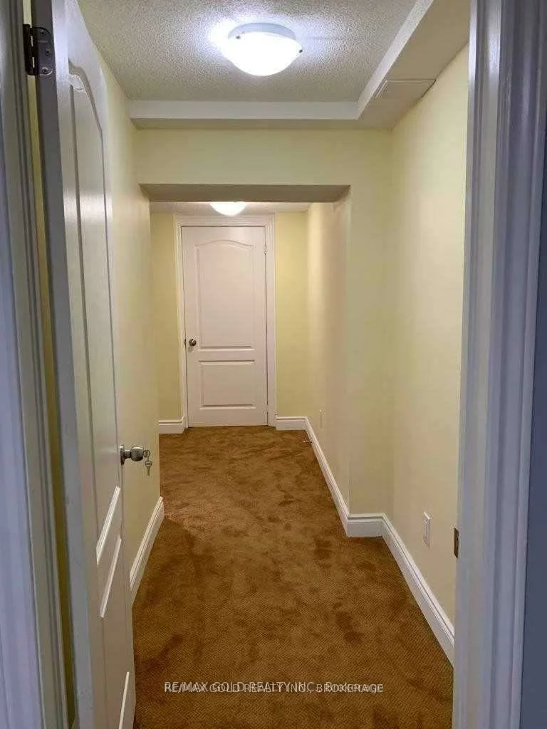 23, Autumn Ridge, Sandringham-Wellington, Brampton