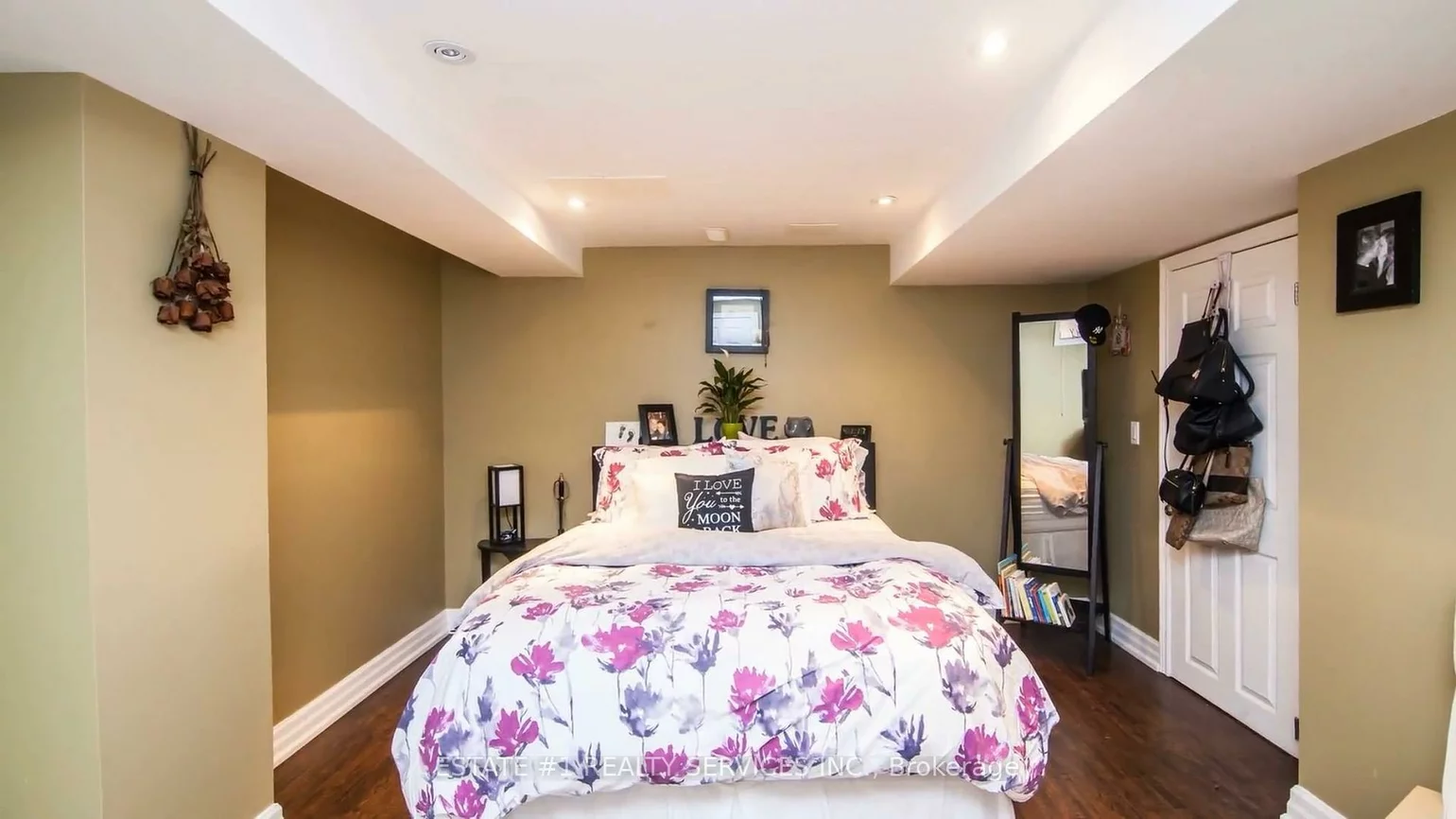 47, Beacon Hill, Credit Valley, Brampton