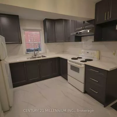 8, West, Downtown Brampton, Brampton