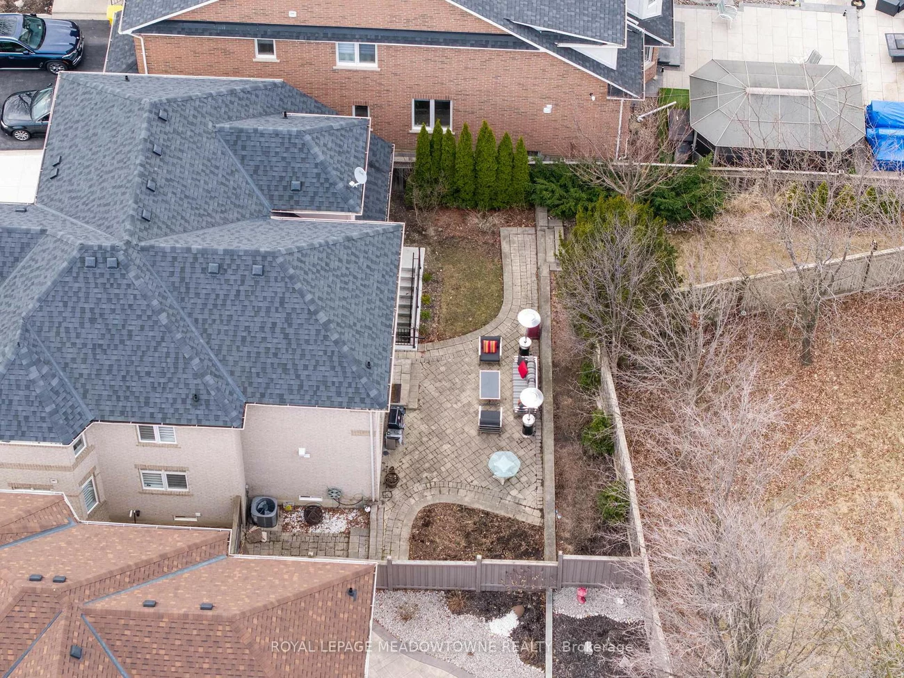 33, Nova Scotia, Bram West, Brampton