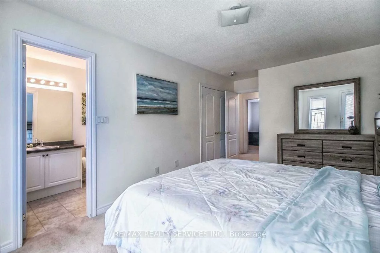 8, Rabbit Run, Heart Lake, Brampton