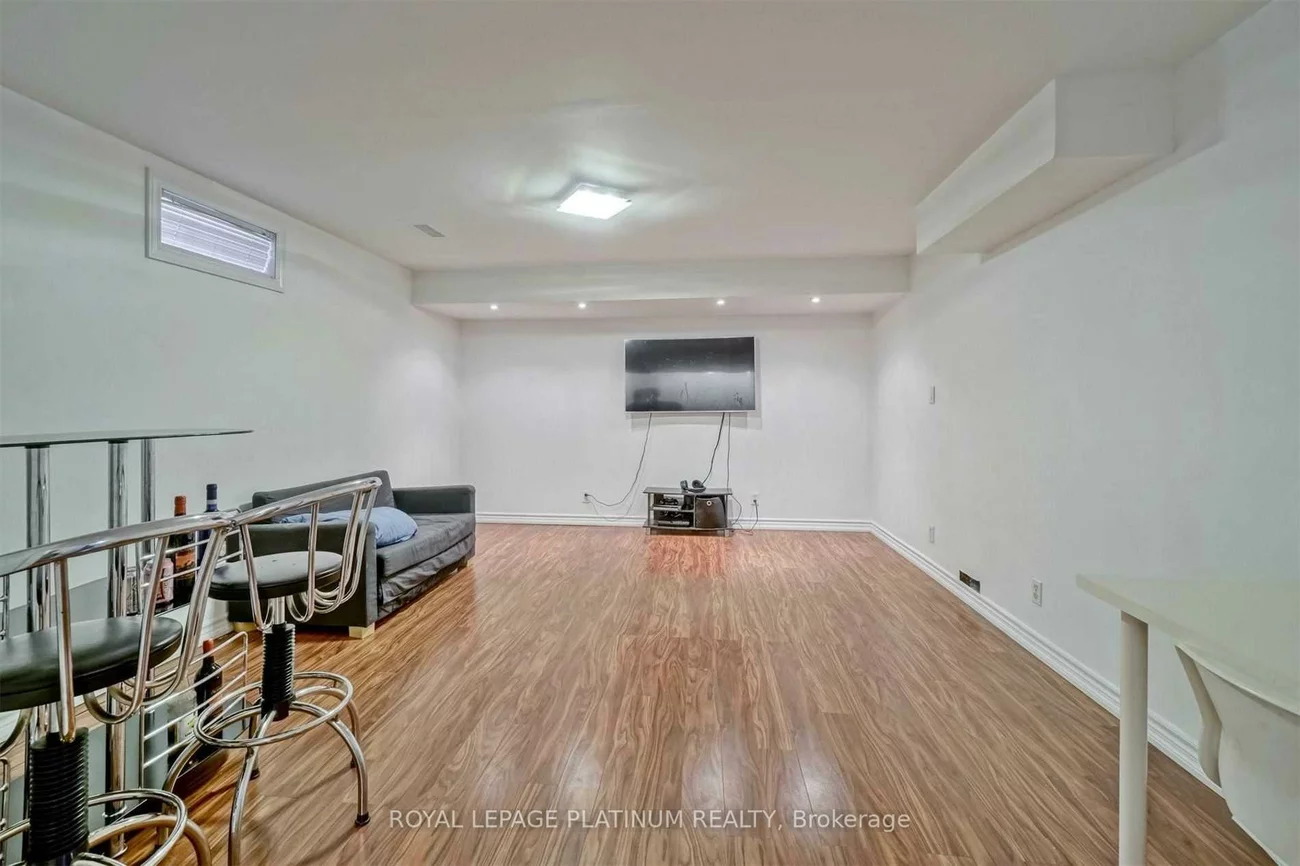 47, Quail Feather, Sandringham-Wellington, Brampton
