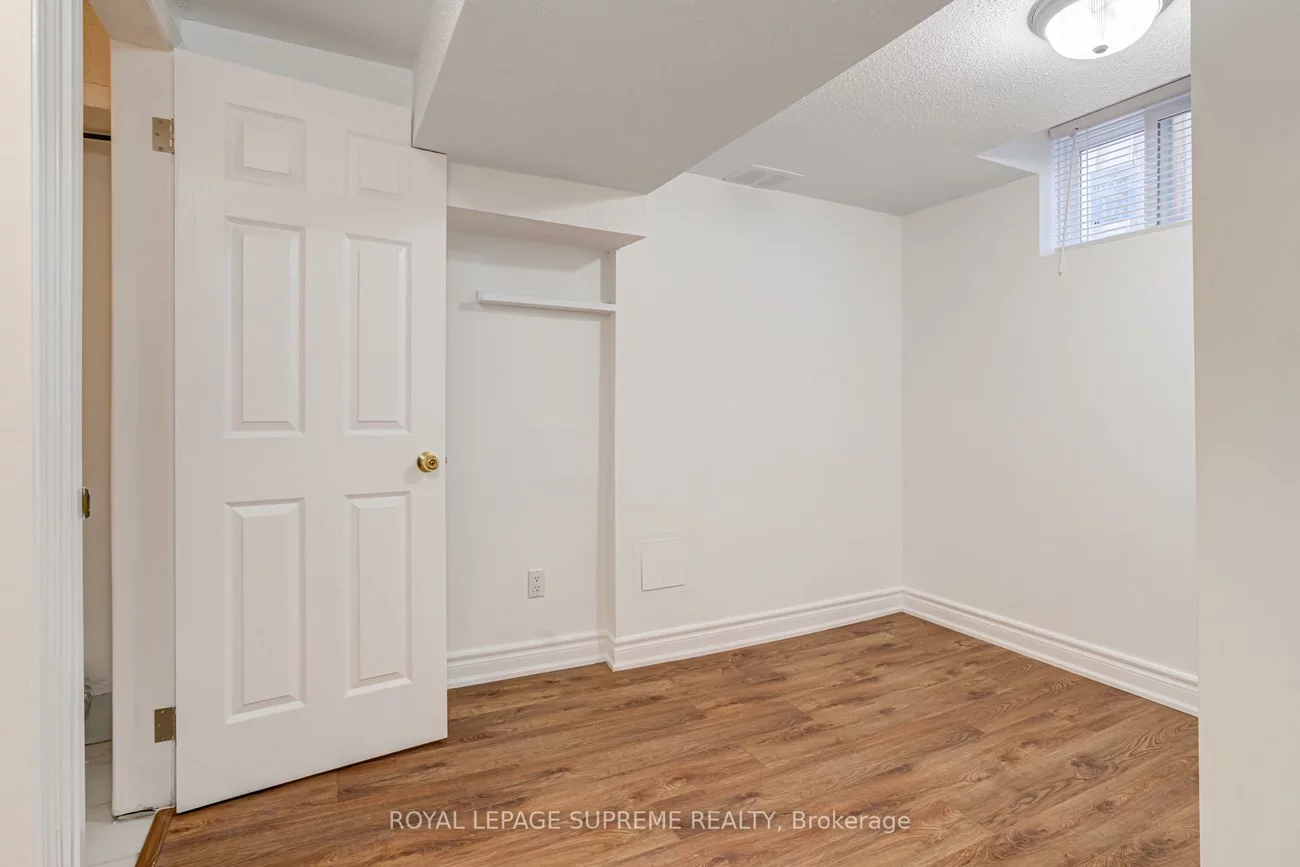 8, Sunshade, Heart Lake West, Brampton