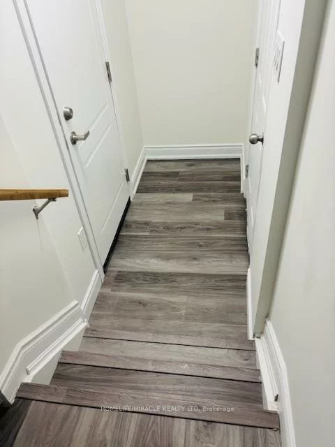 418, Royal West, Credit Valley, Brampton