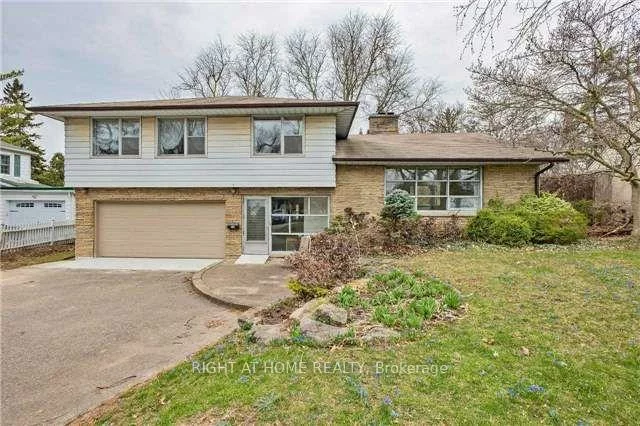 115, Main, Downtown Brampton, Brampton