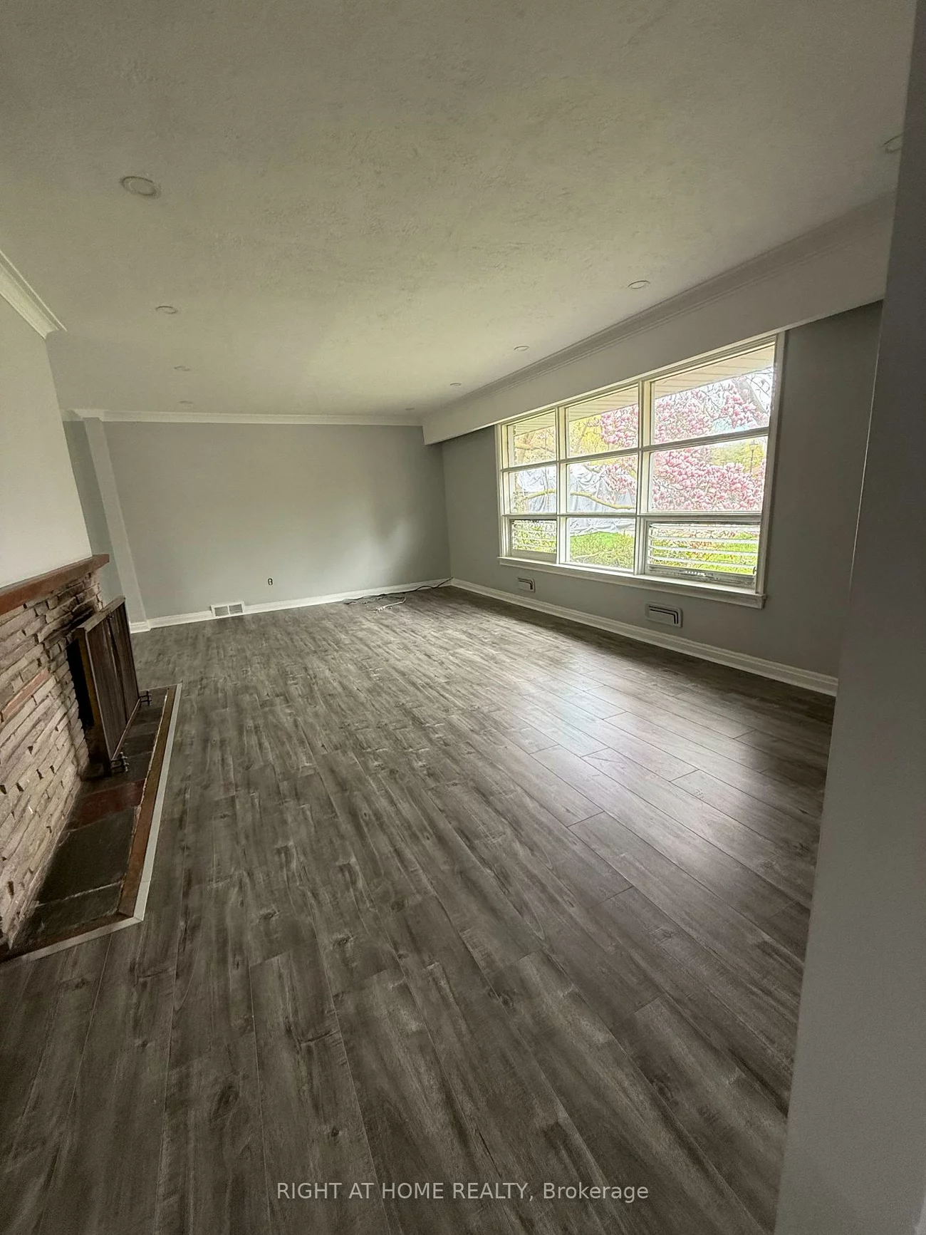 115, Main, Downtown Brampton, Brampton