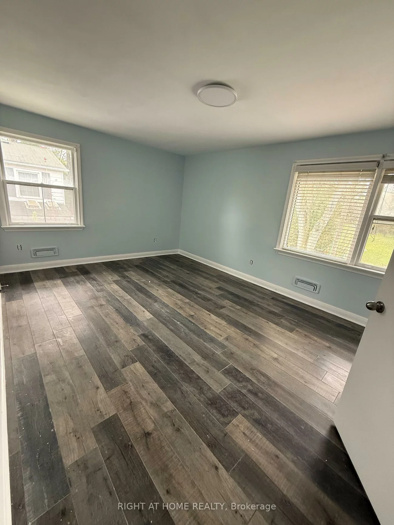 115, Main, Downtown Brampton, Brampton