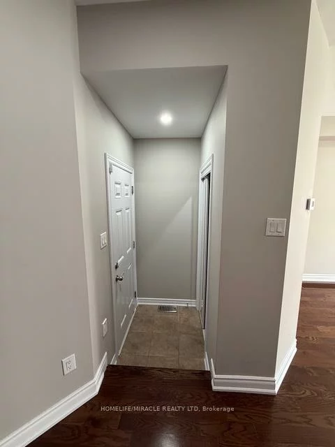 48, Pendulum, Sandringham-Wellington, Brampton