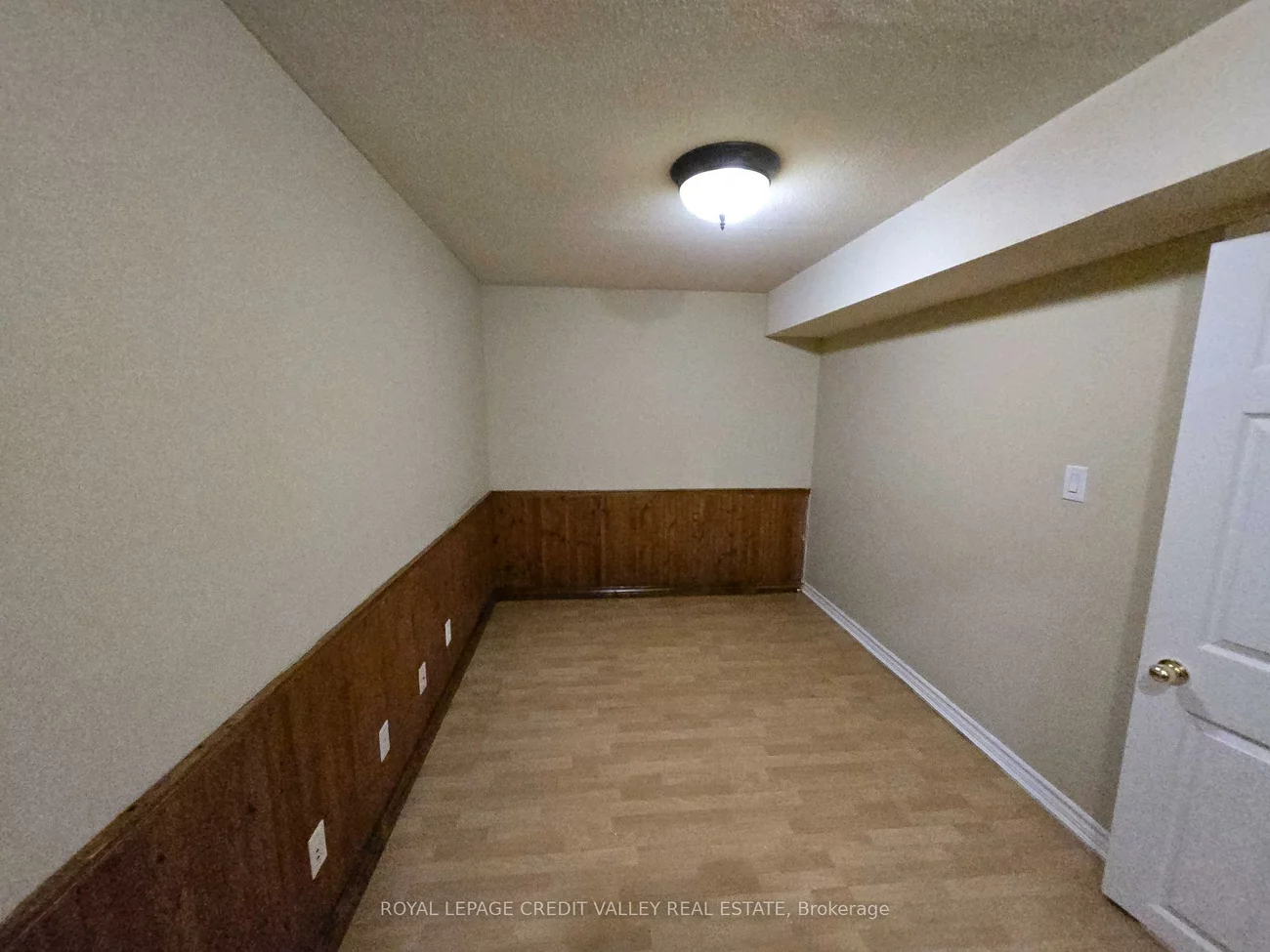 15, Twin Pines, Northwest Sandalwood Parkway, Brampton