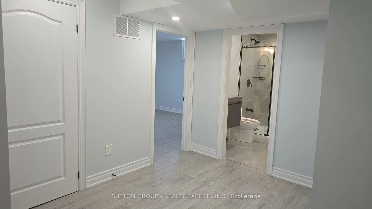 10, Levida, Vales of Castlemore, Brampton