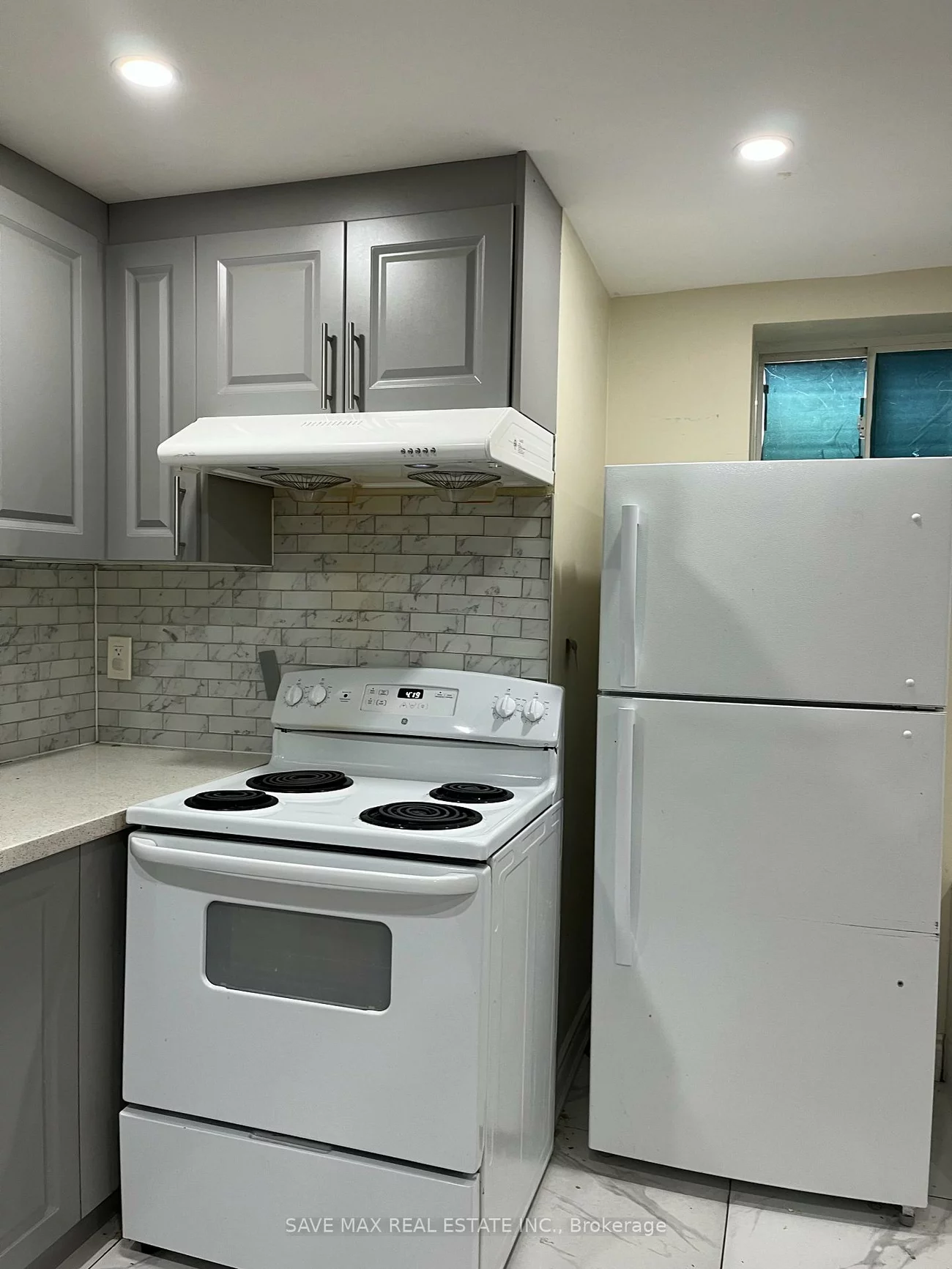 19, Boat, Northwest Brampton, Brampton