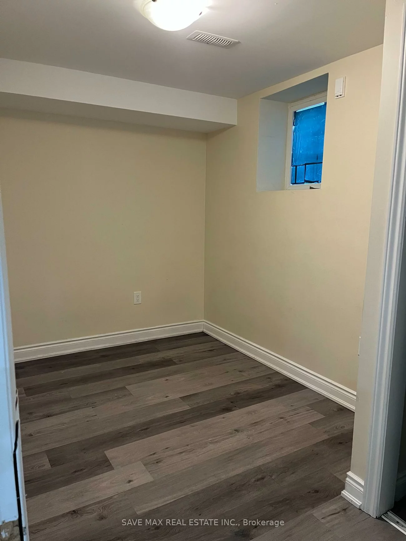 19, Boat, Northwest Brampton, Brampton