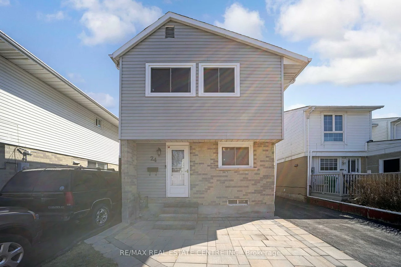 24, Jackman, Northgate, Brampton