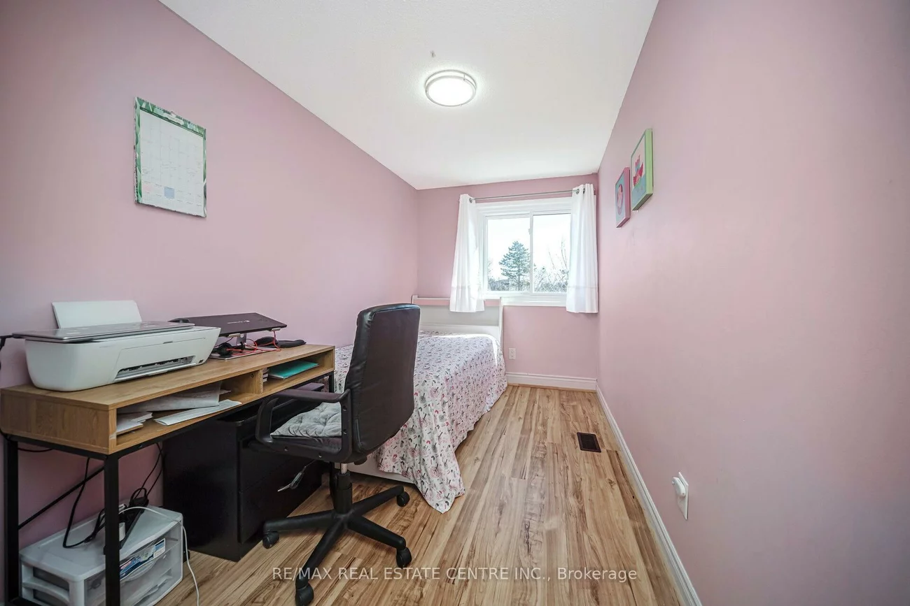 24, Jackman, Northgate, Brampton