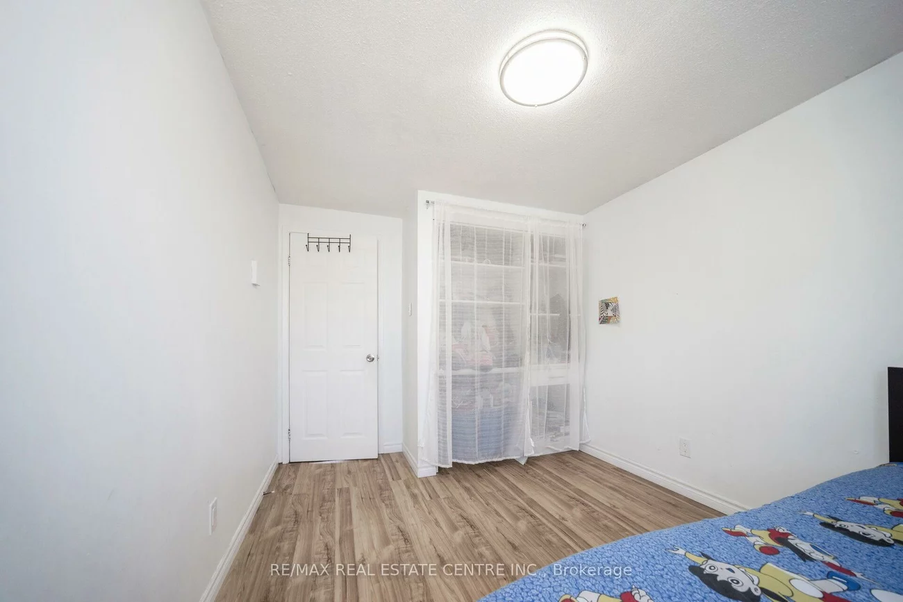 24, Jackman, Northgate, Brampton